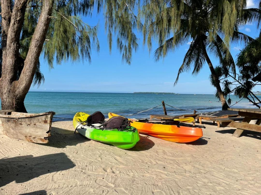 Mikadi Beach Camp & Backpackers Pansiyon Darüsselam Dış mekan fotoğraf