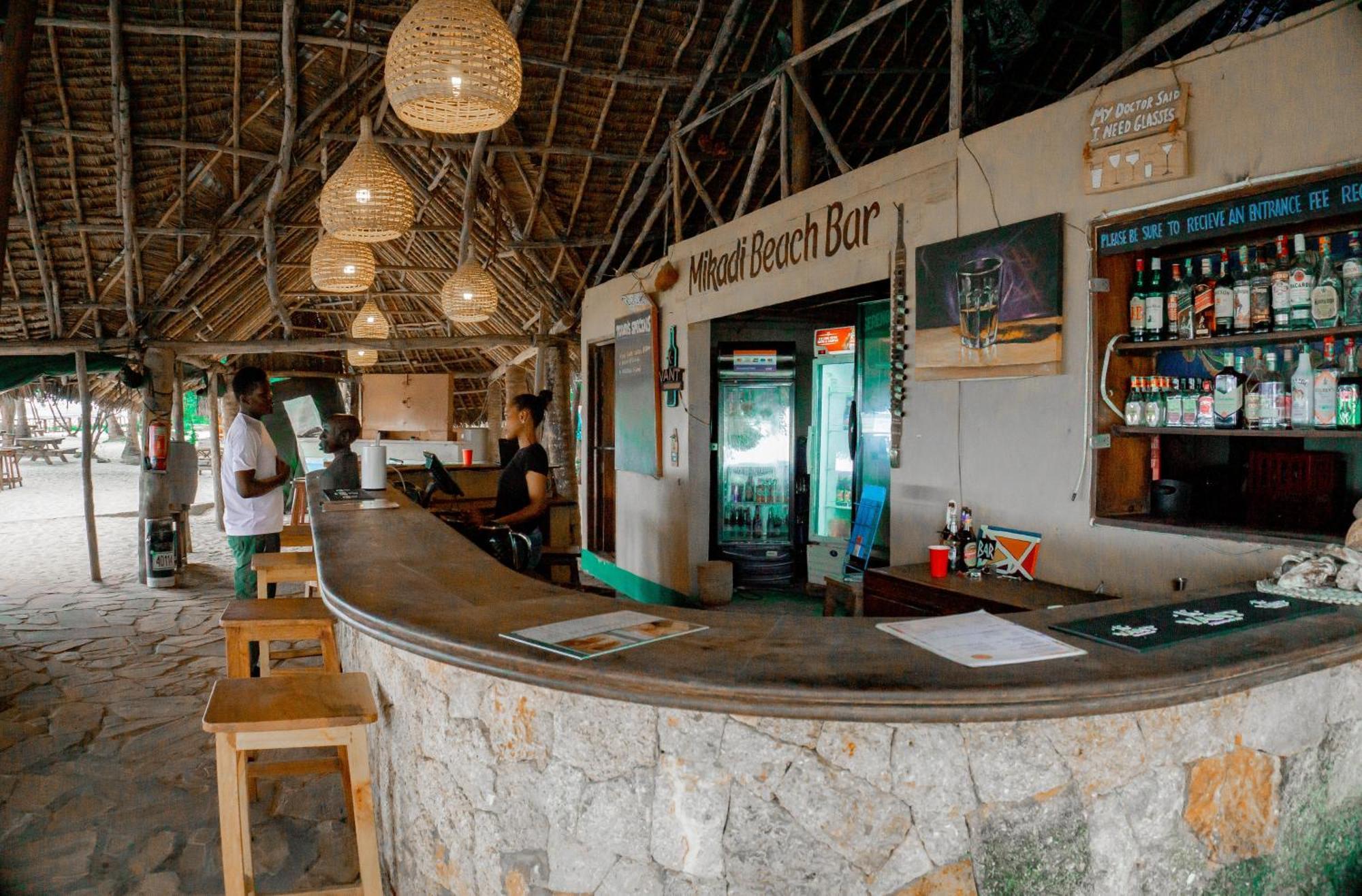 Mikadi Beach Camp & Backpackers Pansiyon Darüsselam Dış mekan fotoğraf