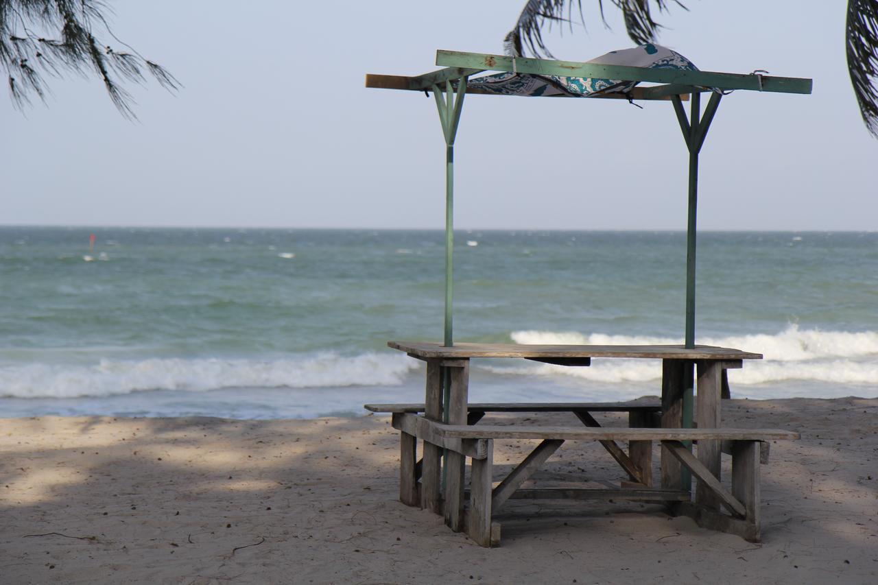 Mikadi Beach Camp & Backpackers Pansiyon Darüsselam Dış mekan fotoğraf