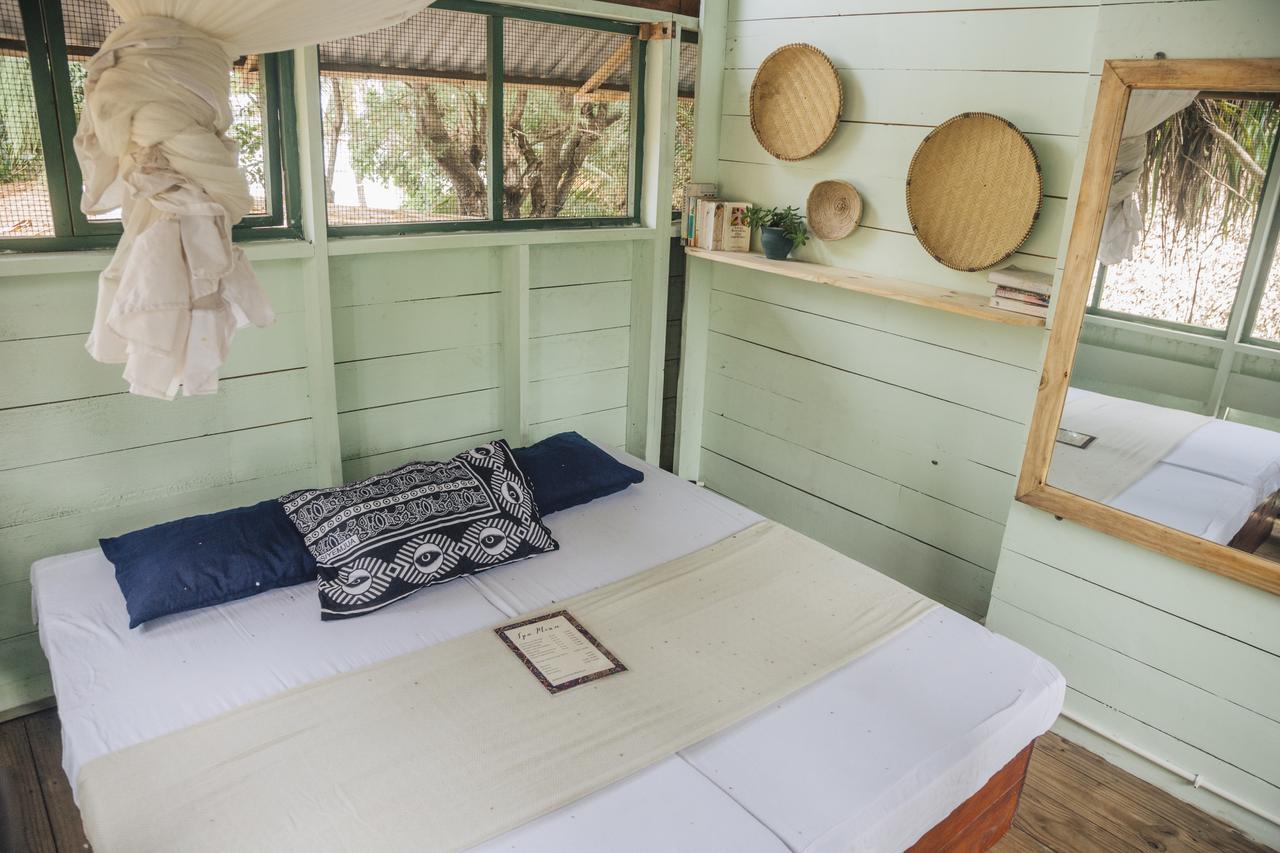 Mikadi Beach Camp & Backpackers Pansiyon Darüsselam Dış mekan fotoğraf