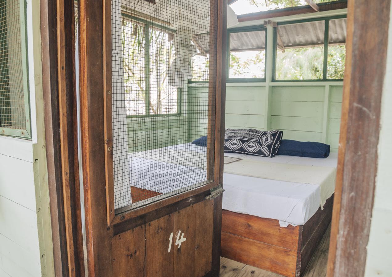 Mikadi Beach Camp & Backpackers Pansiyon Darüsselam Dış mekan fotoğraf